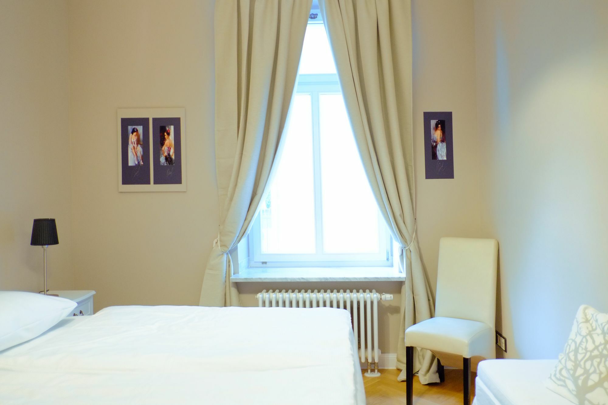 - Arena Stadion, Paris Apartment *